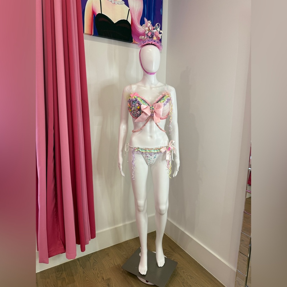 Candy Rave Festival Costume Bra Set D-DD, XS thong - Picture 5 of 12